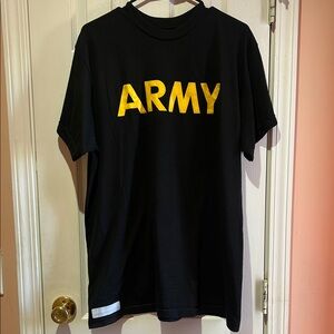 U.S. Army Black and Gold Short Sleeve Tee